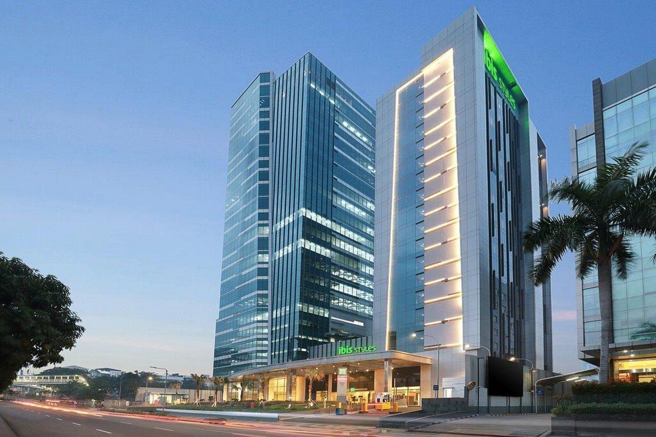 Ibis Styles Jakarta Tanah Abang Exterior foto