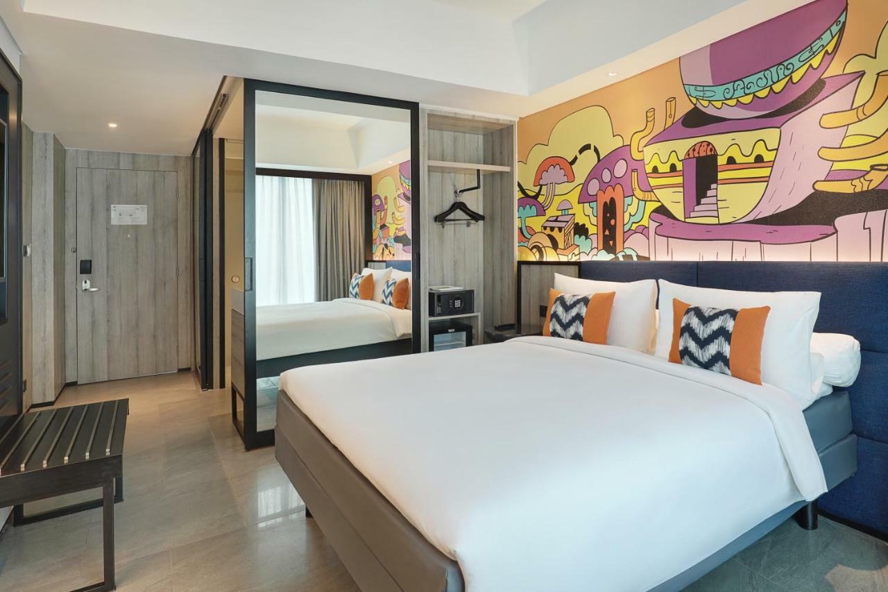 Ibis Styles Jakarta Tanah Abang Exterior foto